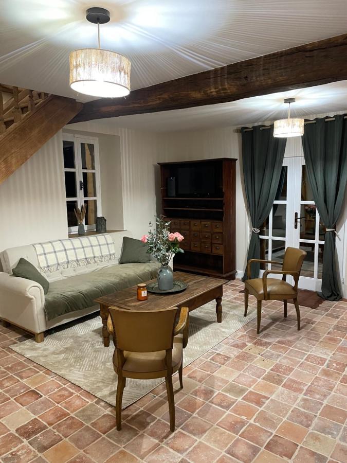 Gite Du Fournil « Chez Nicole » Ully-Saint-Georges Esterno foto